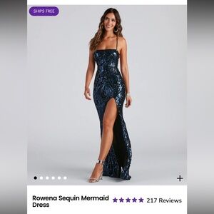 Brand Windsor size small. Worn once to a ball.